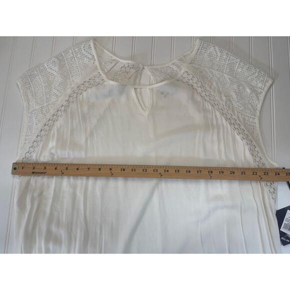 NWT Ava & Viv White Blouse Lace Detail Top - Size Women's 2X 2XL - Picture 5 of 8